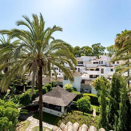 Golden Elviria Апартаменты Марбелья